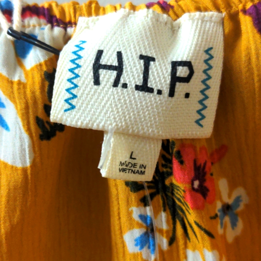 H.I.P. NWT Mustard Floral Women's Large Off the Shoulder Summer Blouse Ruffles - Picture 5 of 6